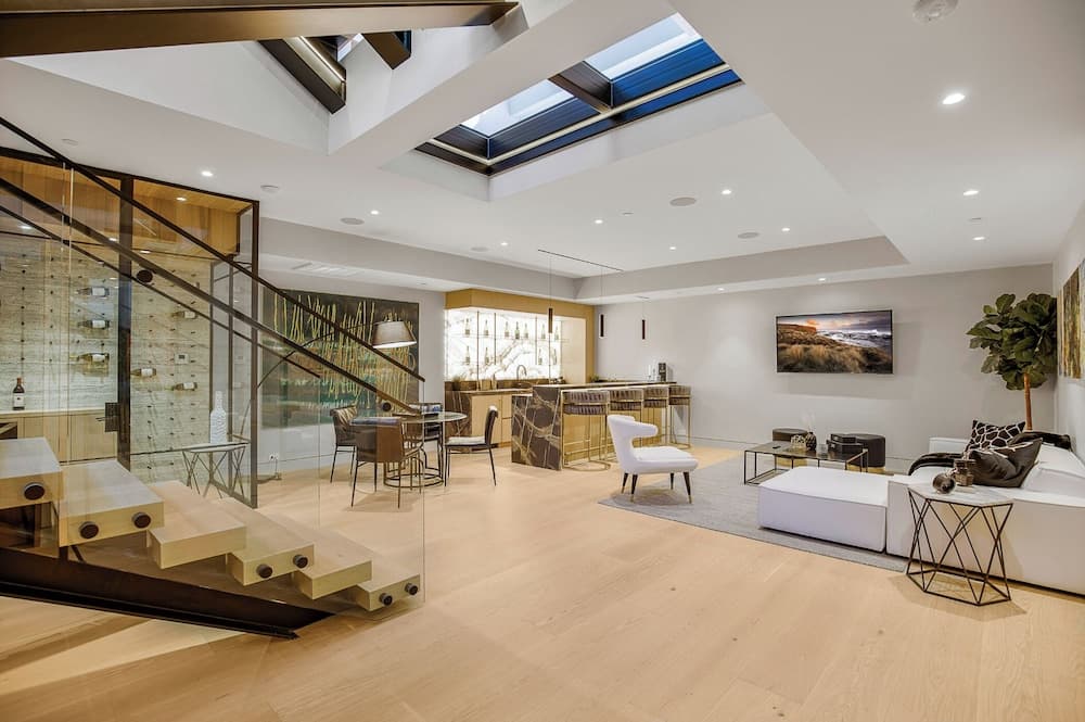 Hutton Modern - Image 45