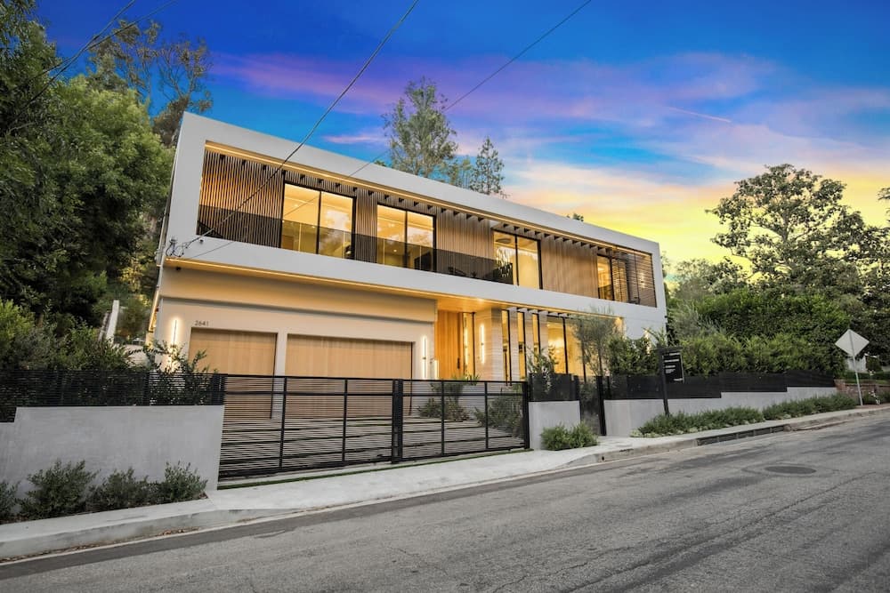 Hutton Modern - Image 56