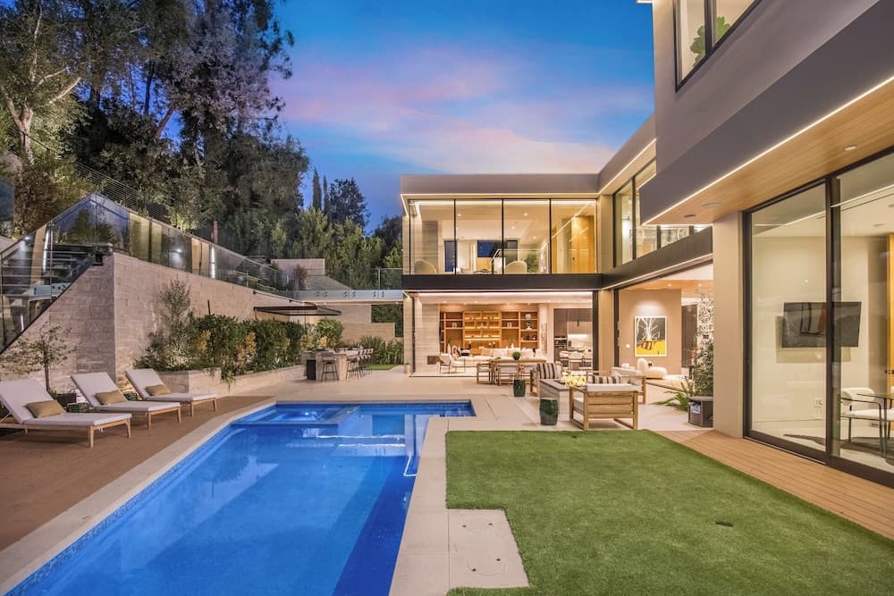 Hutton Villa - Image 17