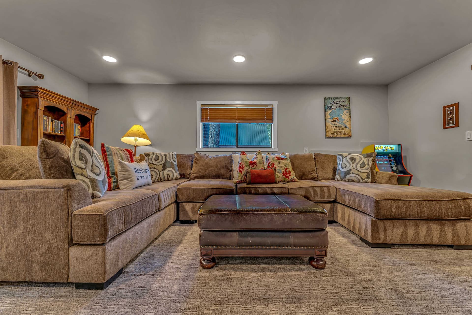 Lazy Bear - Image 26