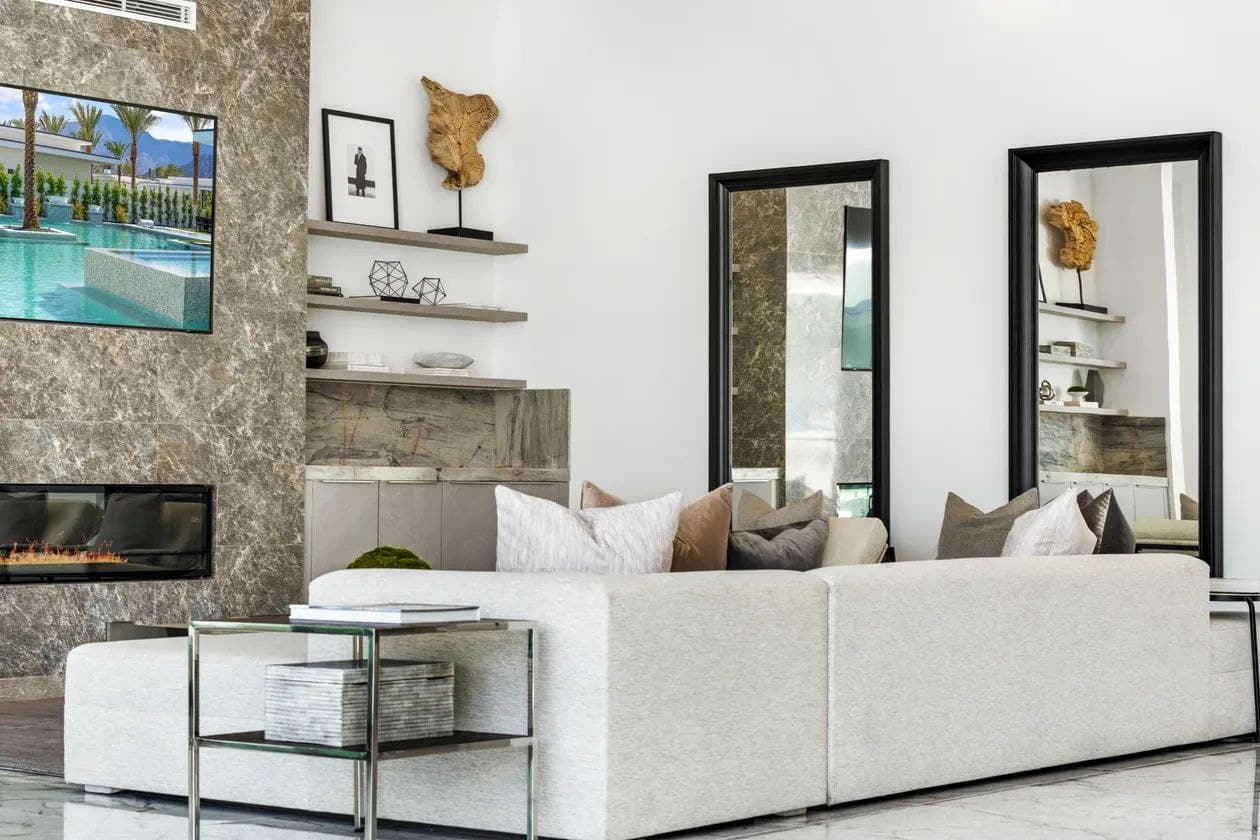 Bravo Villa #4 - Image 2