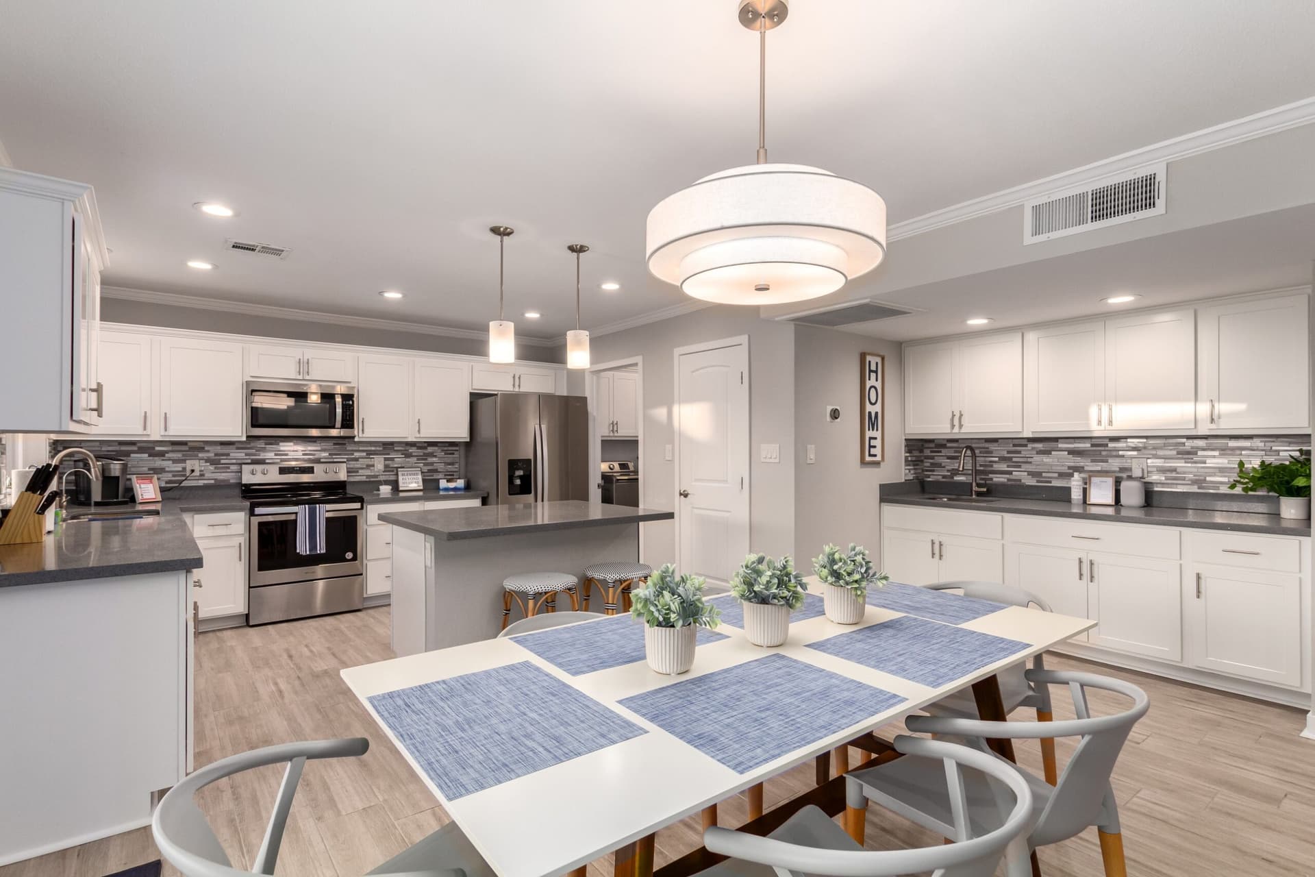 Cactus Glen Retreat - Image 13