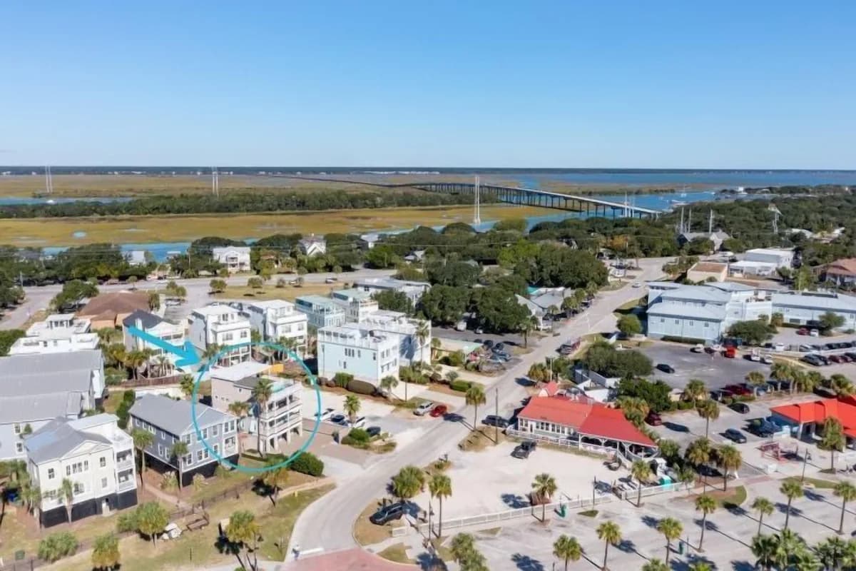 JC Long Villa - Image 49