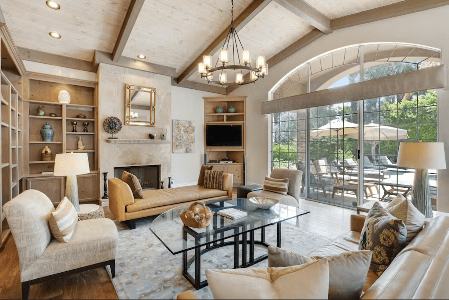 Indulgent Escape House - Image 7