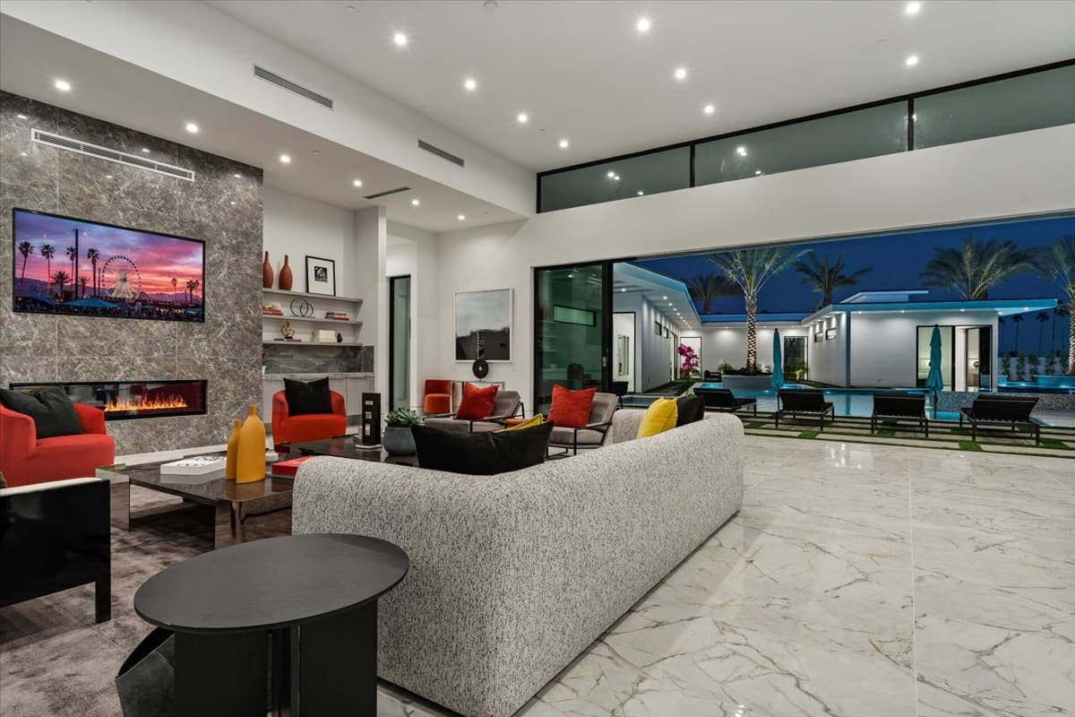 Bravo Villa #10 - Image 7