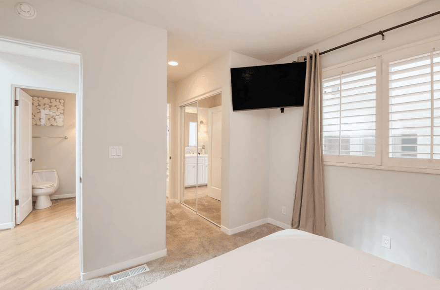 Beach Break - Image 21