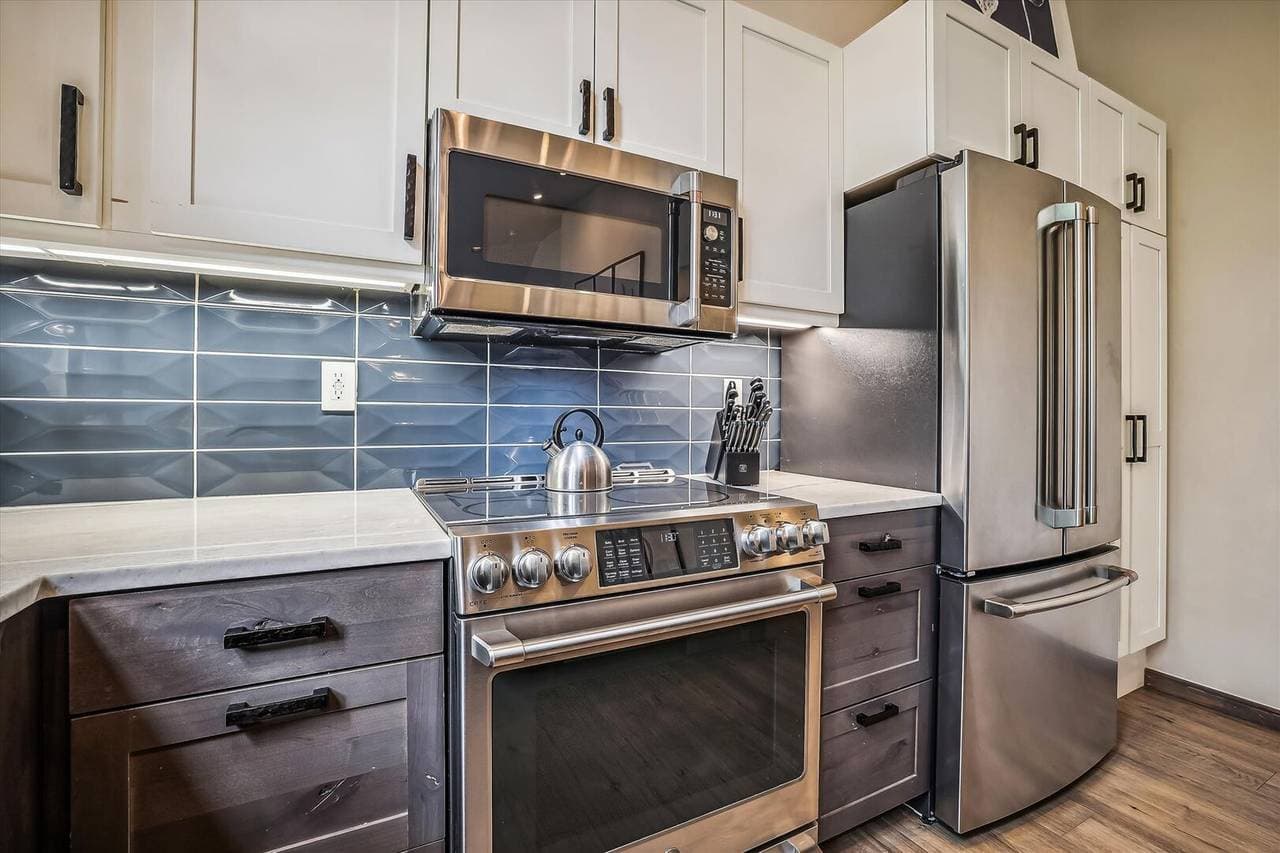 Main Street Junction Condo #29 - Image 6