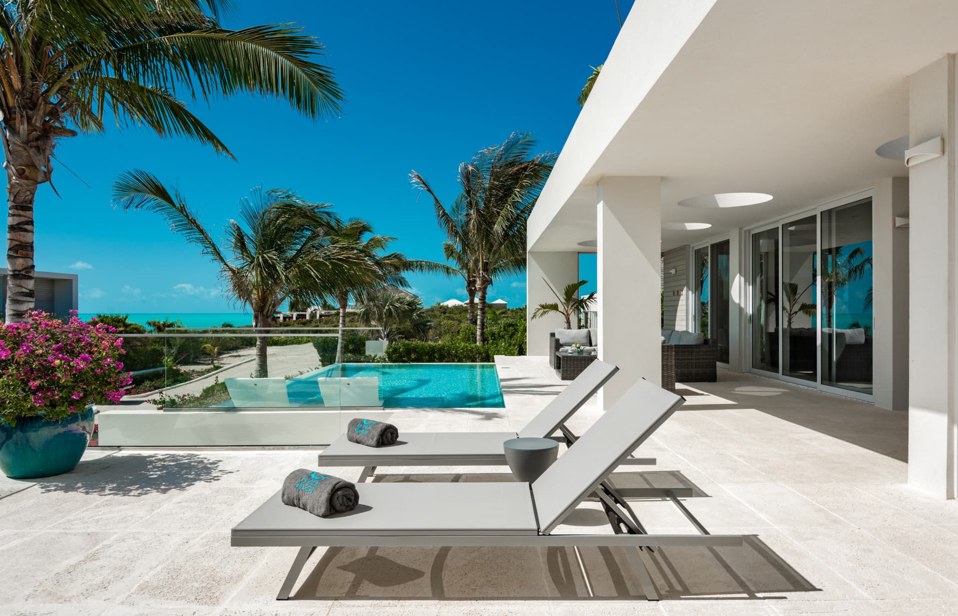 Ocean Dream 2 BR Villa Blue - Image 8