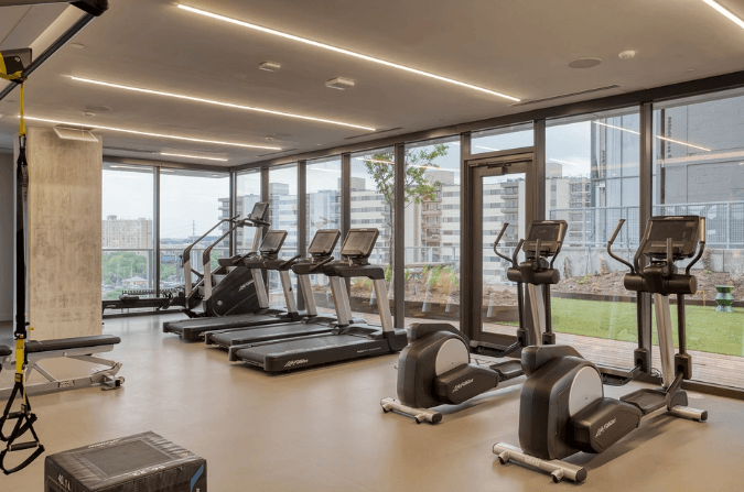 Majestic Residence - Image 12