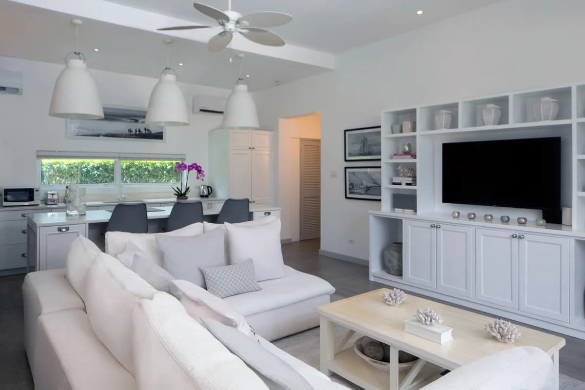 Footprints North - Image 3