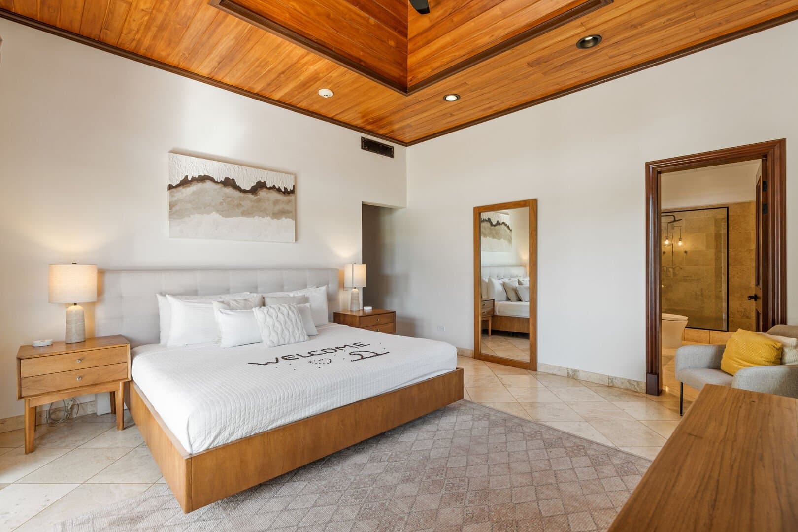 Ibis Condo #10 - Image 5