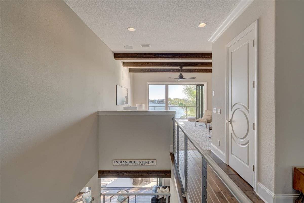 Bayside Paradise Mansion - Image 38