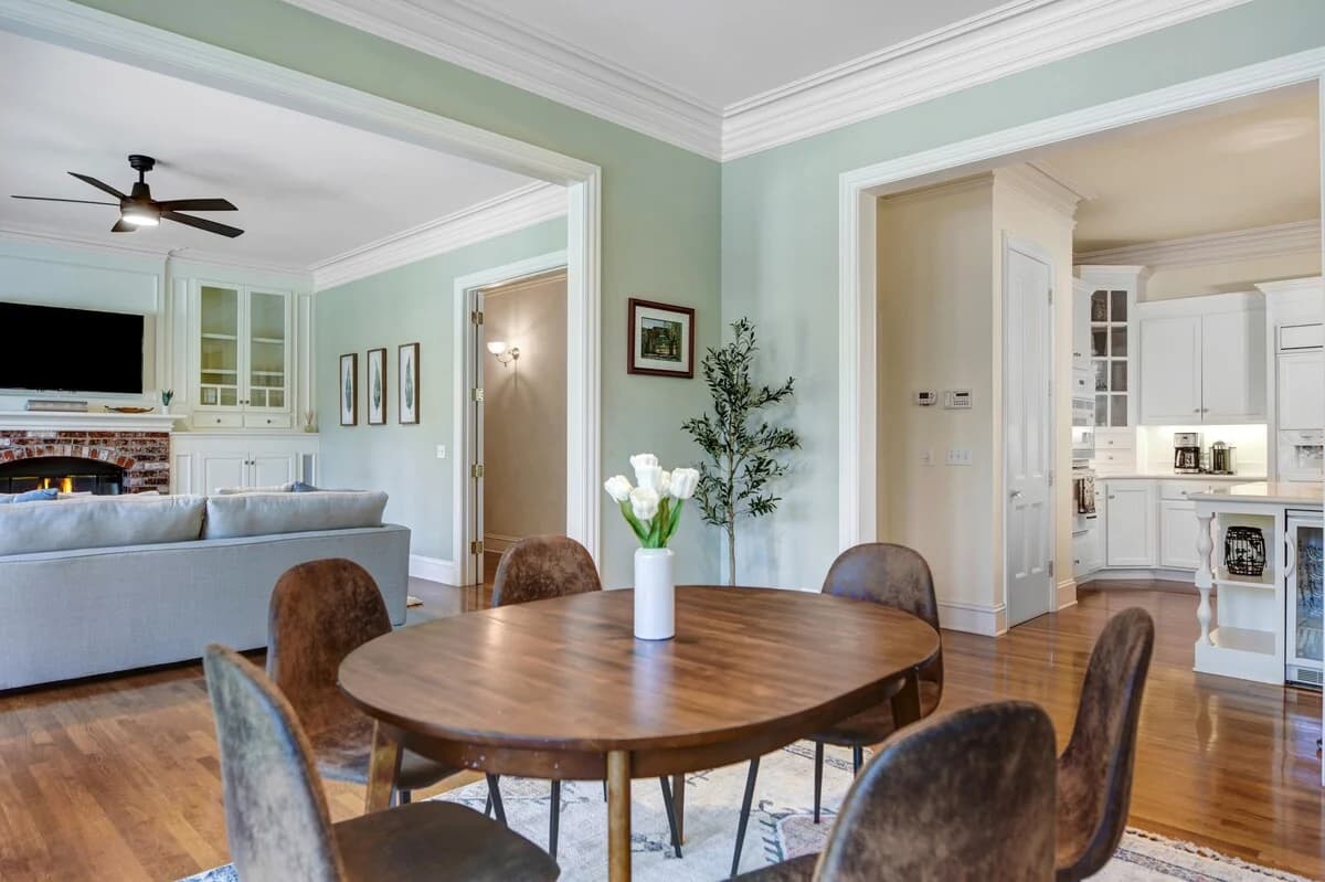 Armstrong Estate - Image 15