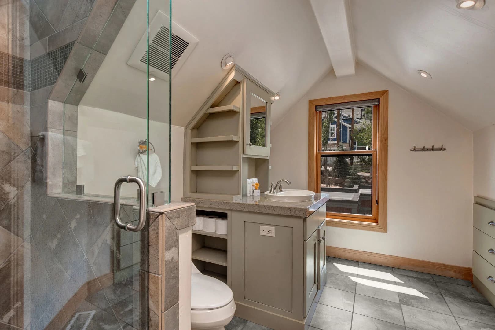 Snowdancer - Image 26