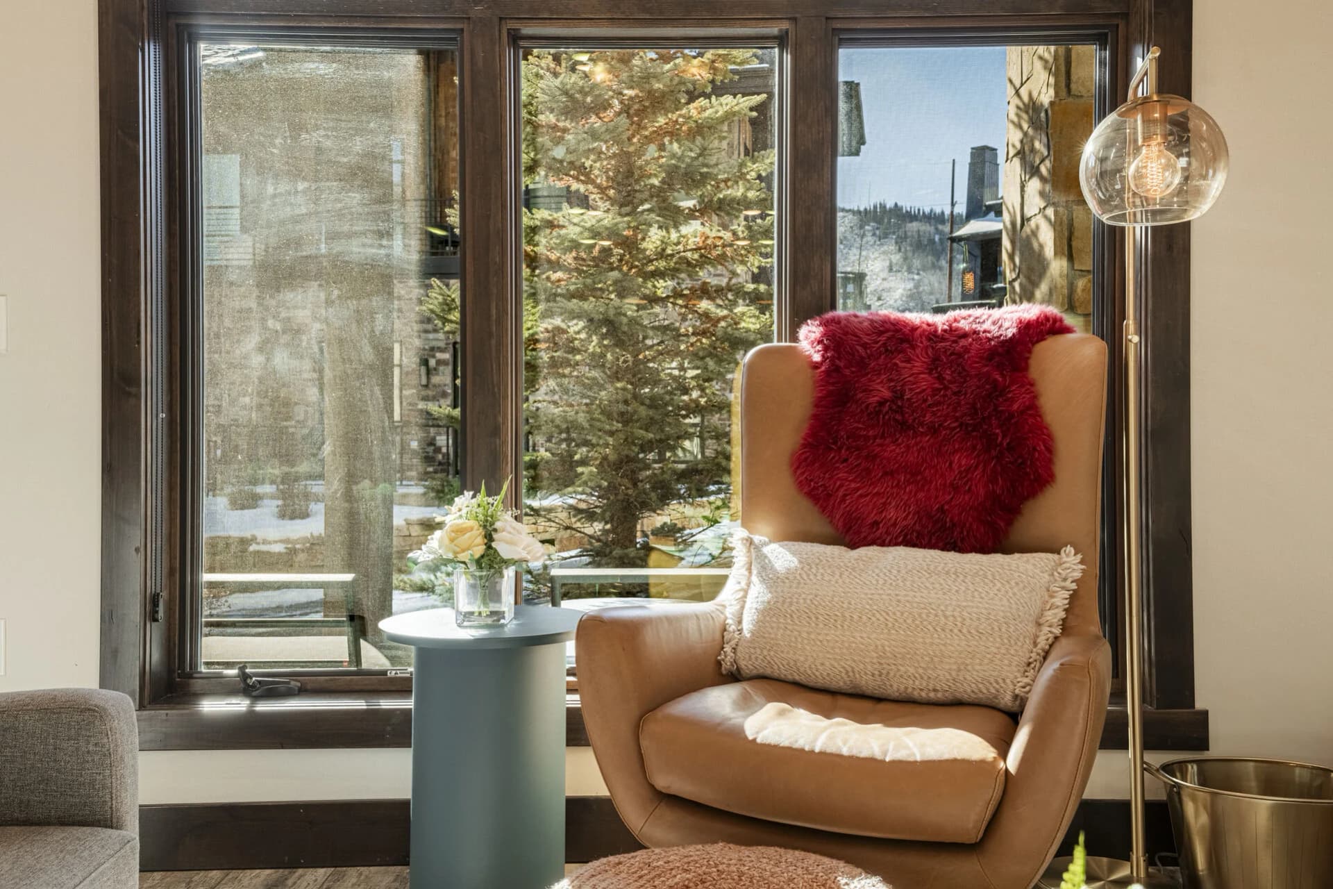 Blackstone Condo #108 - Image 4