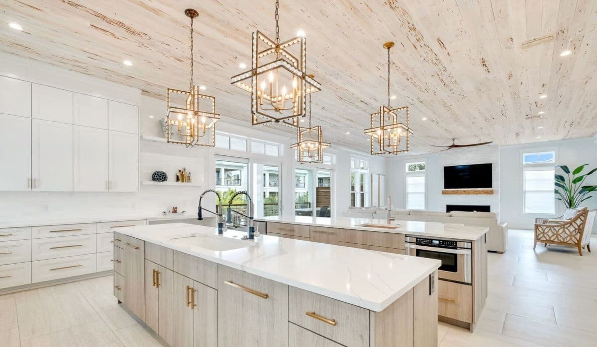 Sapphire Shores - Image 4