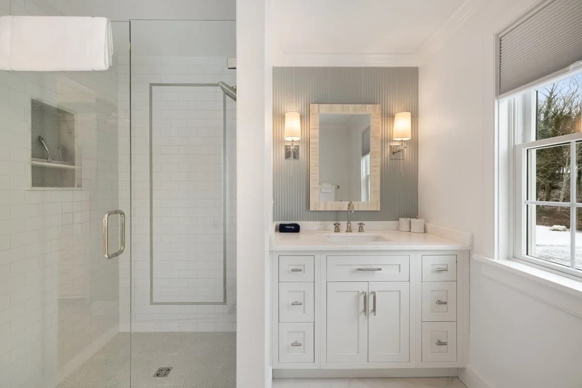 Hydrangea Hideaway - Image 36