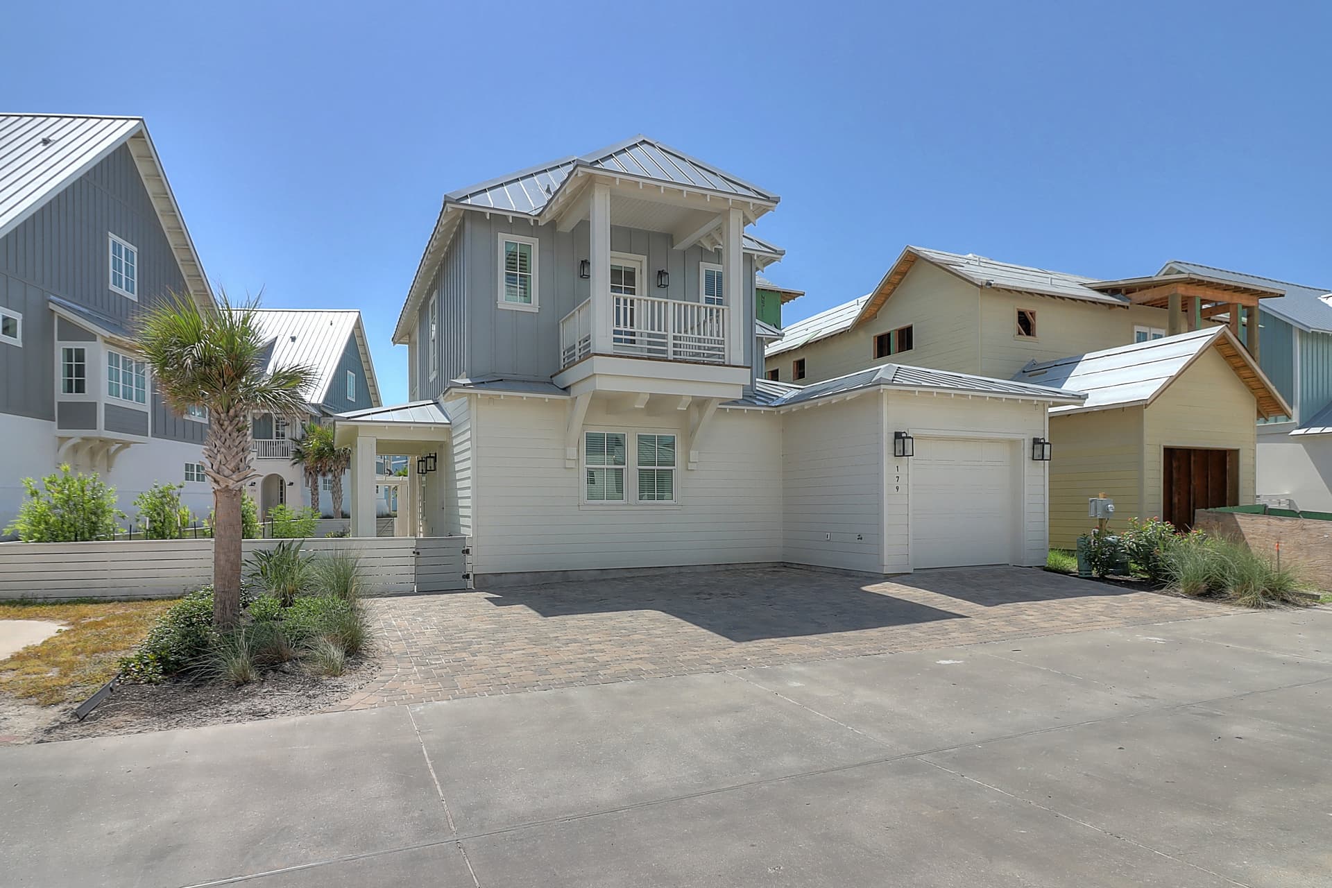 Shore Break House - Image 44