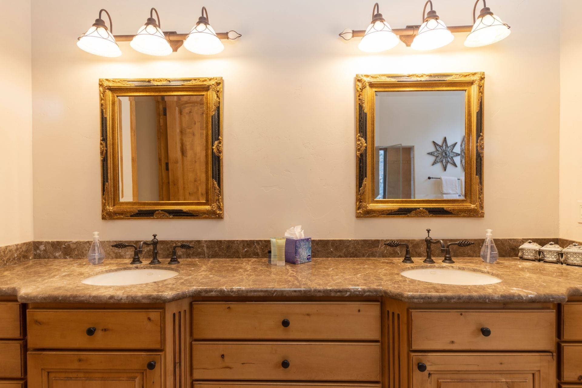 Fireside Villa - Image 32