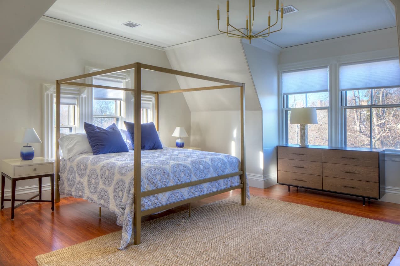 Cliffside Estate - Image 28