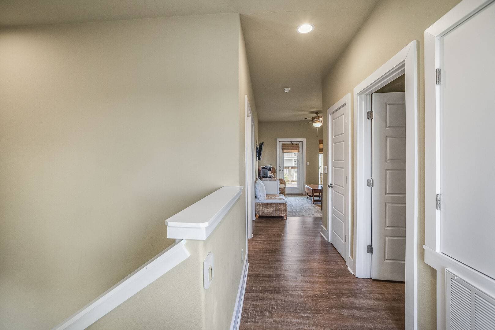 Gone Coastal House - Image 37