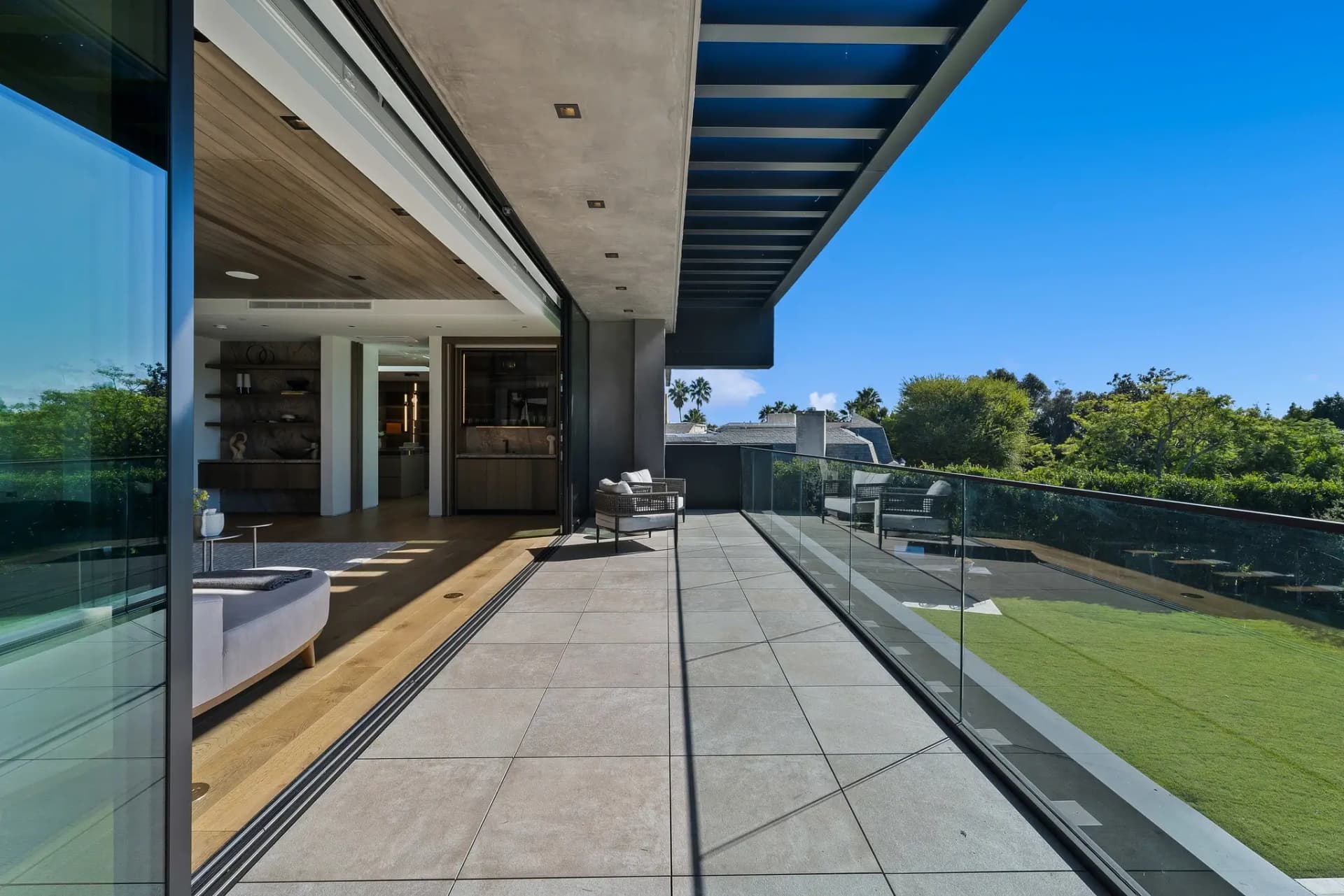 Forza Modern - Image 23