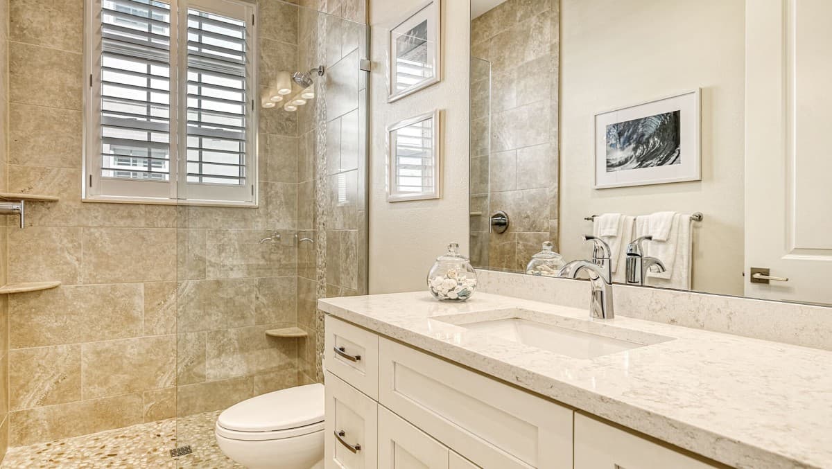 Abalone Villa - Image 16