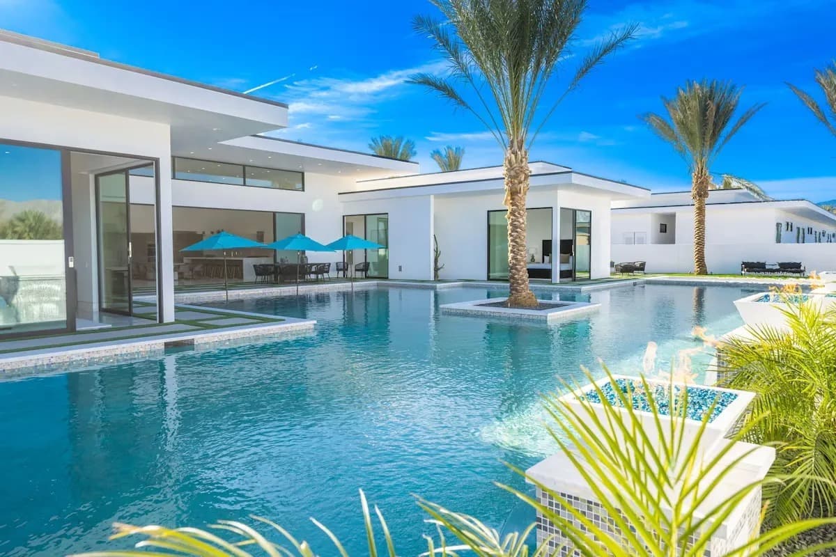 Bravo Villa #13 - Image 43