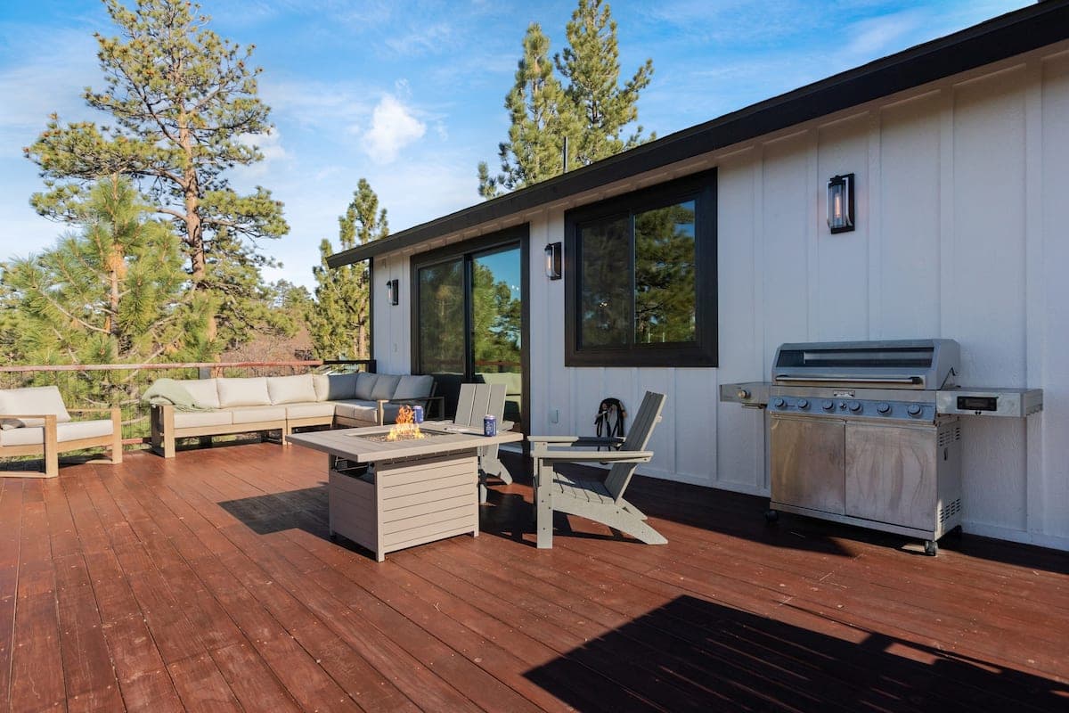 Bear's Retreat - Image 34