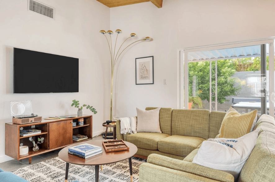 Lloyd House - Image 4