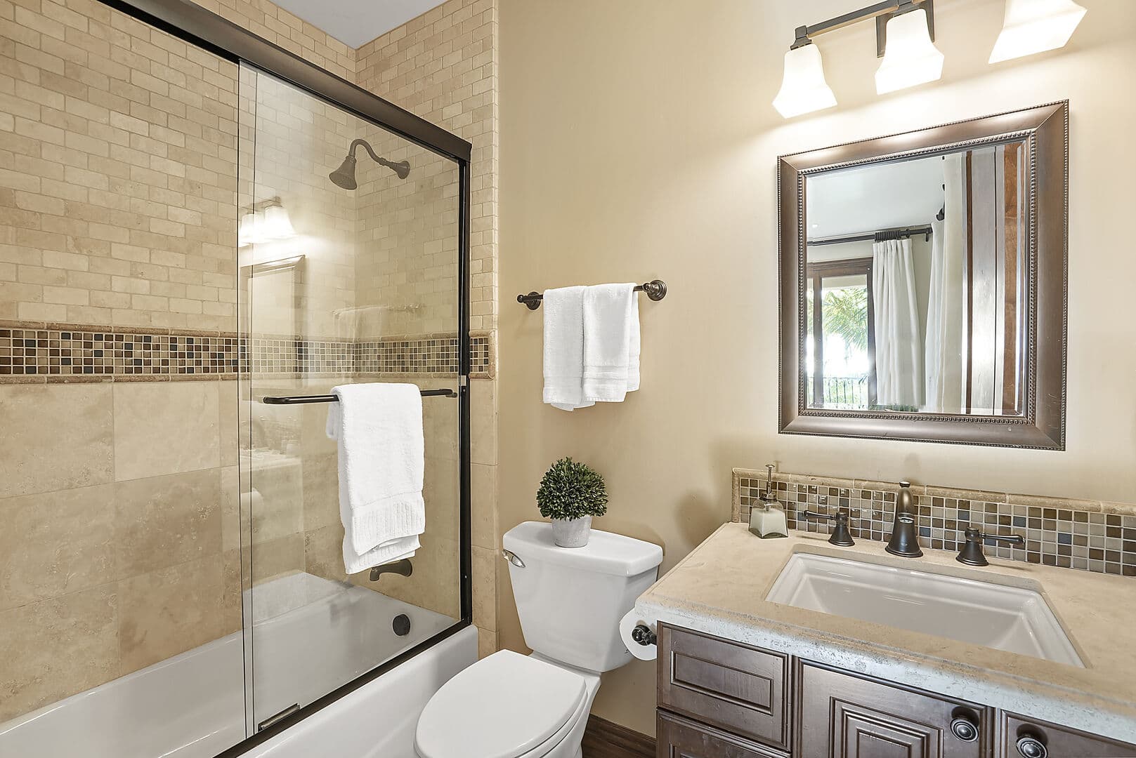 Windsor Estate - Image 23