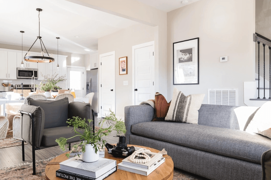 Brooks Home - Image 2