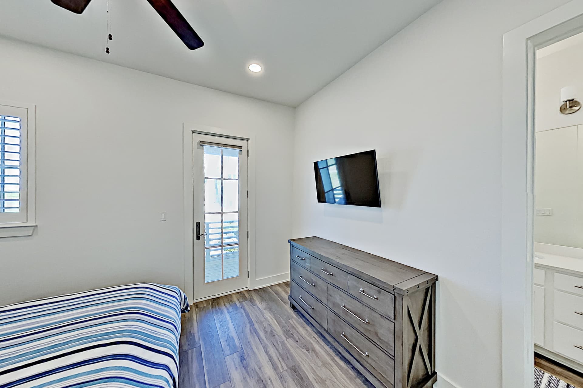 Irie Ray House - Image 15