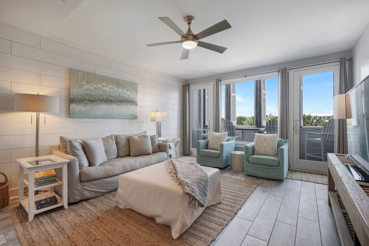 Above The Crowd Home - Image 5