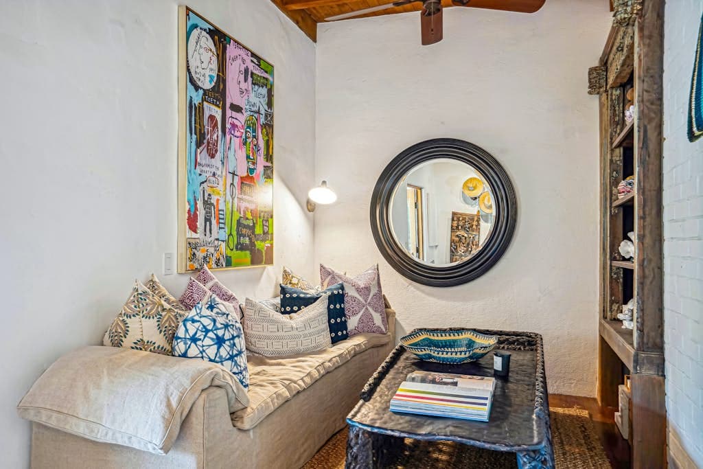 Hacienda Hideaway - Image 27