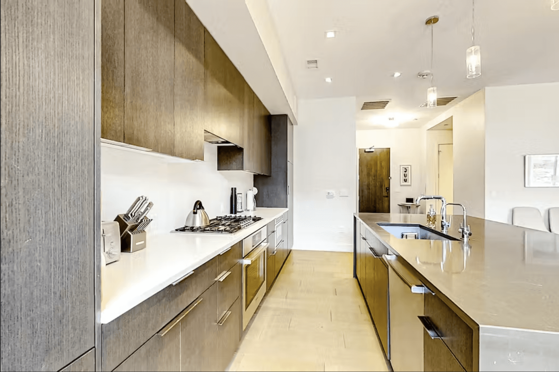 Luxury Penthouse Place - Image 8