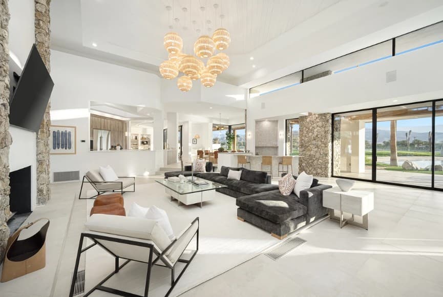 Bravo Beach House - Image 4