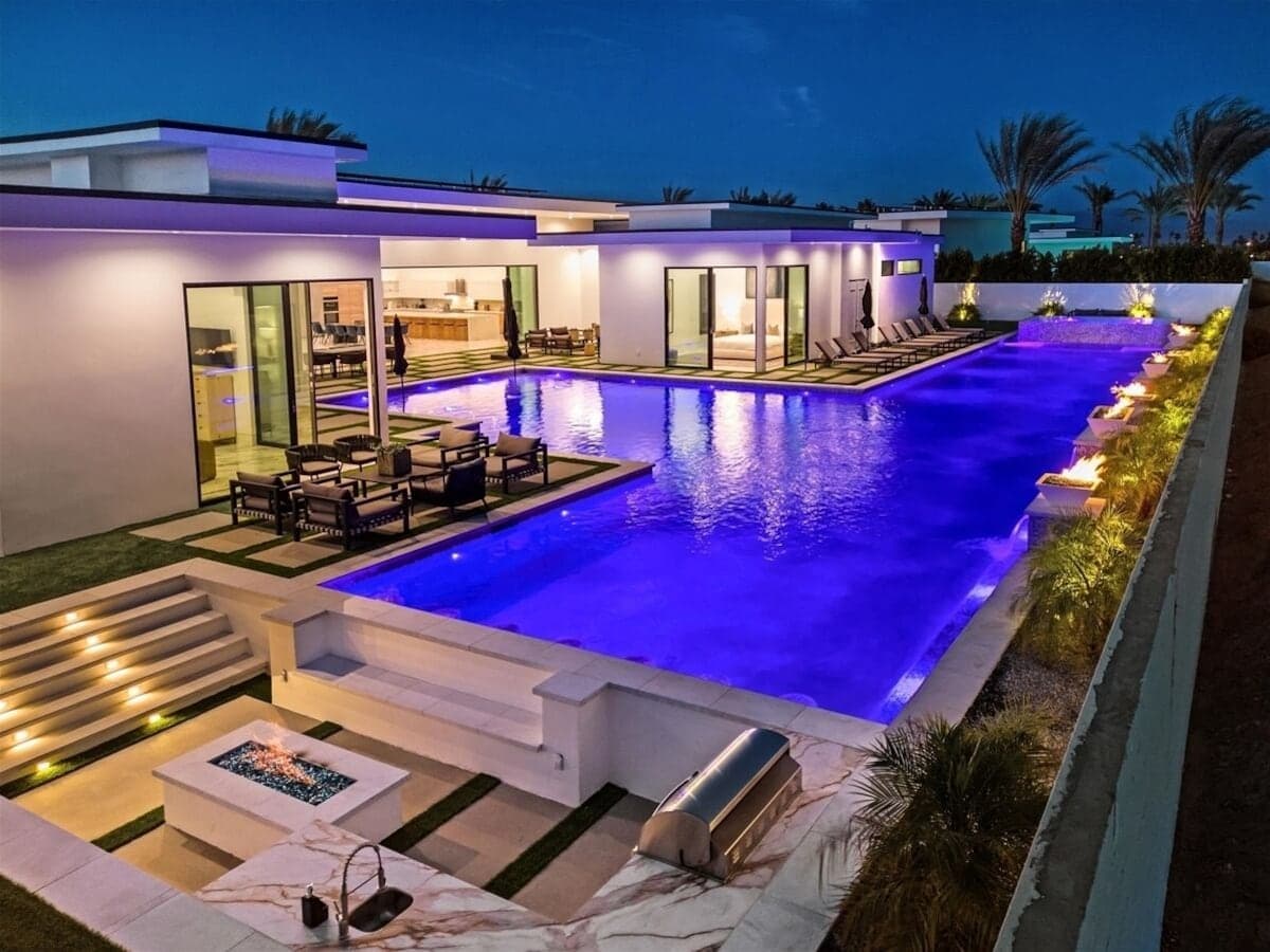 Bravo Villa #11 - Image 60