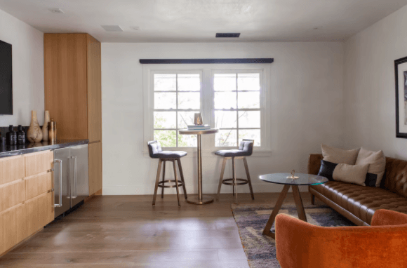 Honeysuckle House - Image 22