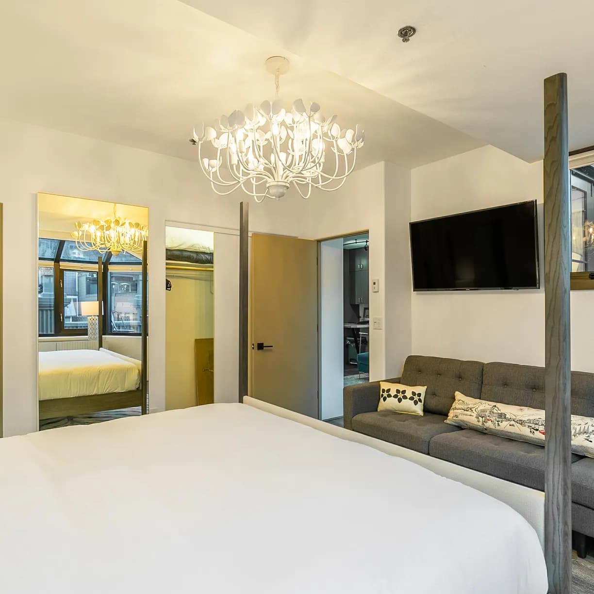 New San Juan Penthouse - Image 11