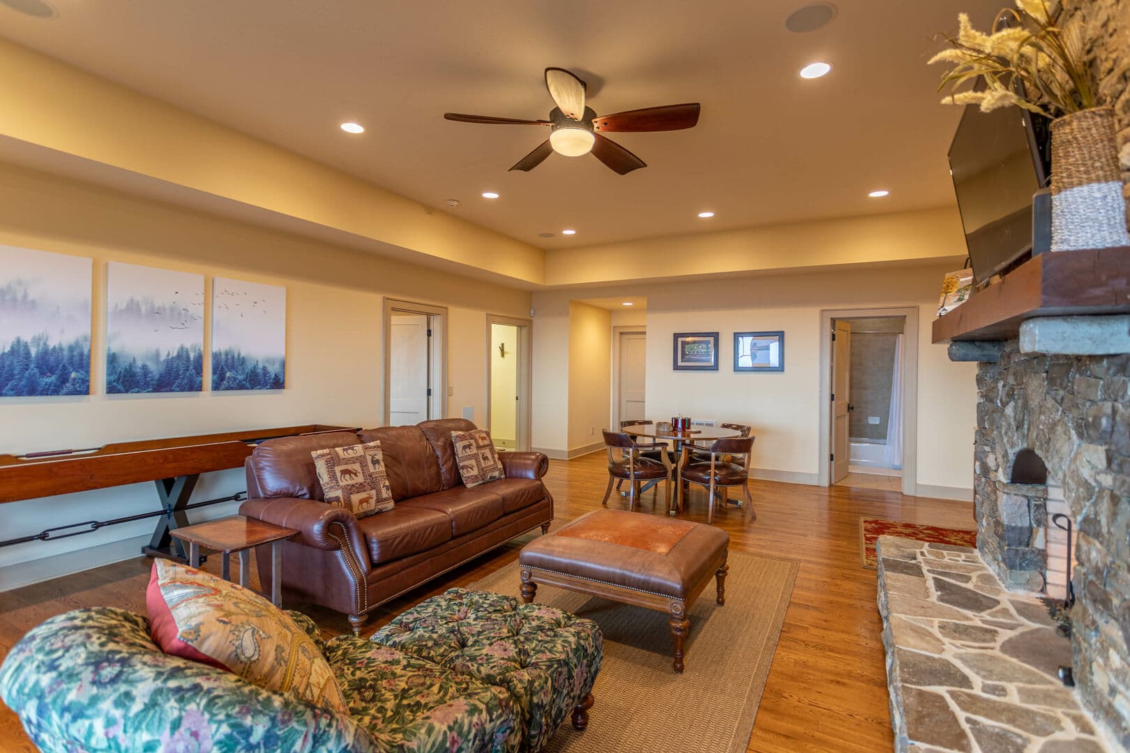 Skytop Retreat - Image 26