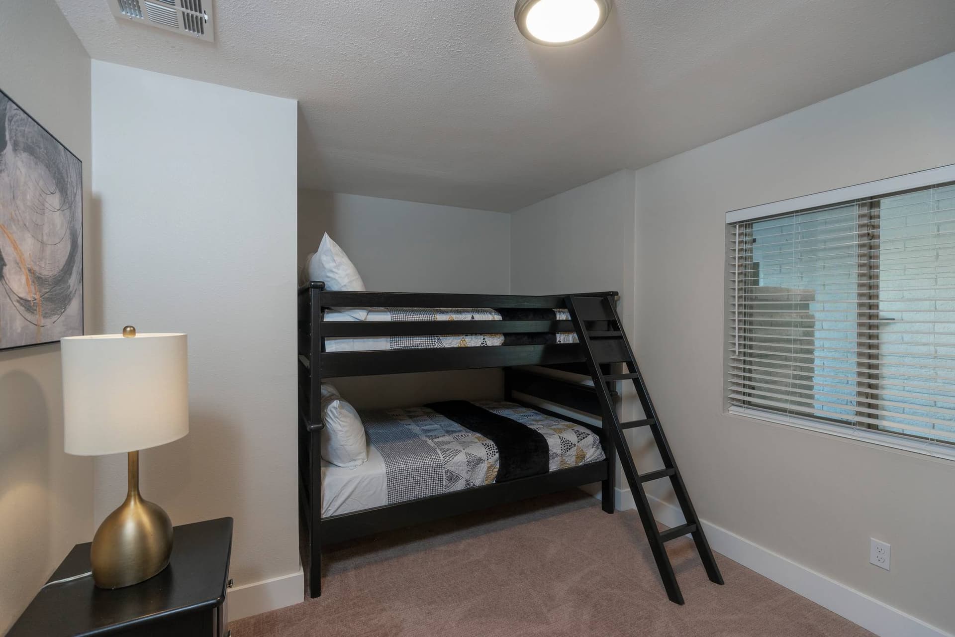 Desert Retreat - Image 39