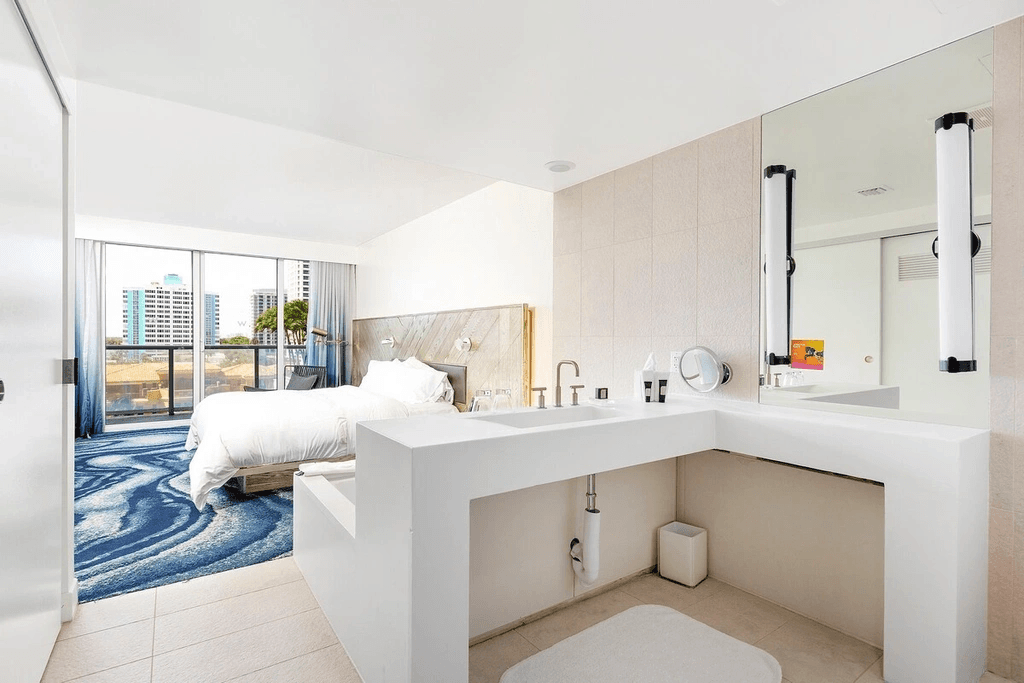 Shoreline #604 - Image 20