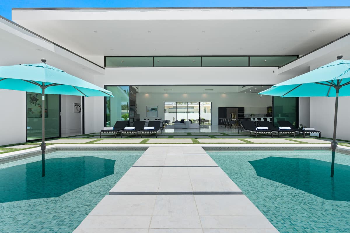 Bravo Villa #7 - Image 48