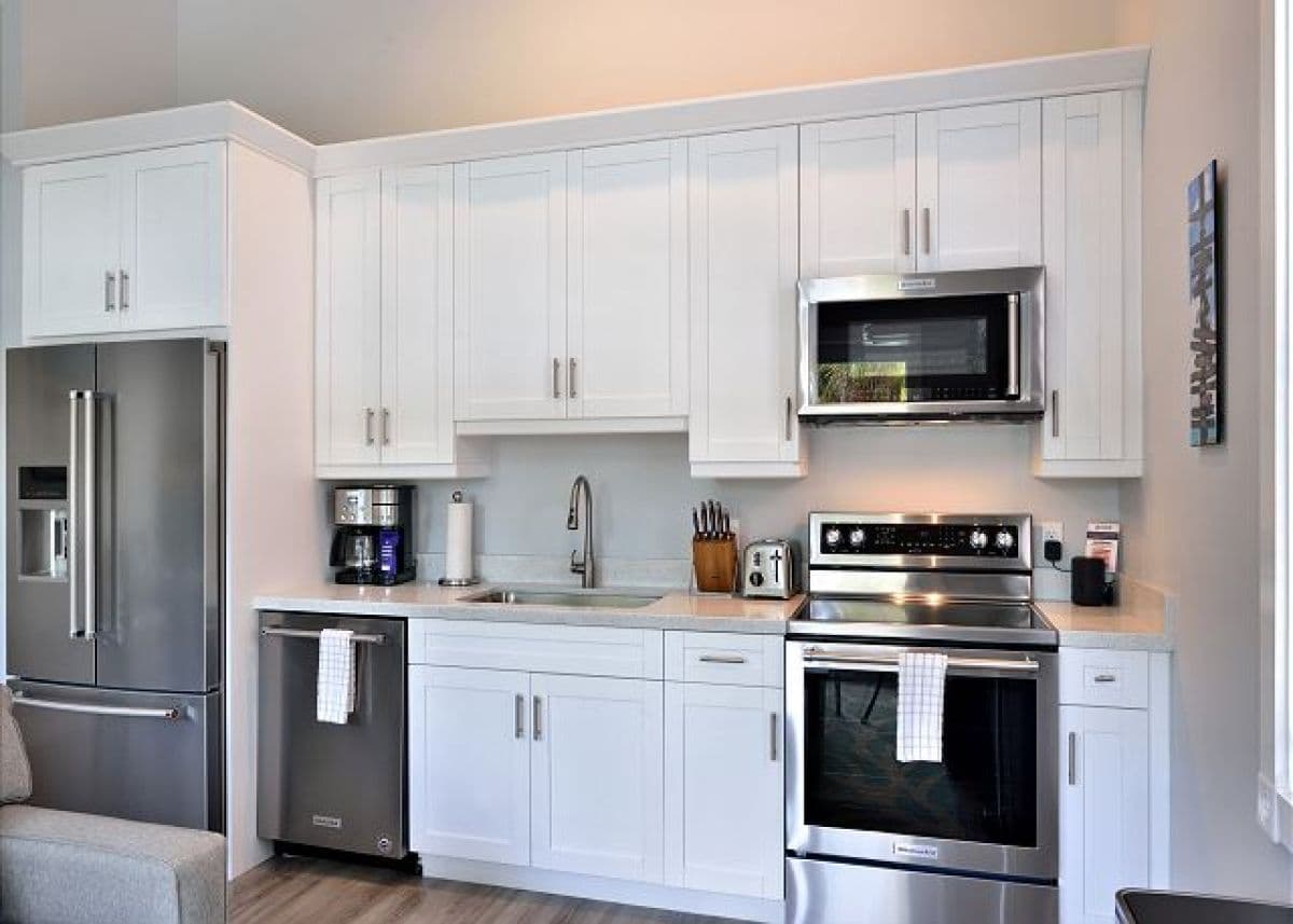 Sunset South - Image 28