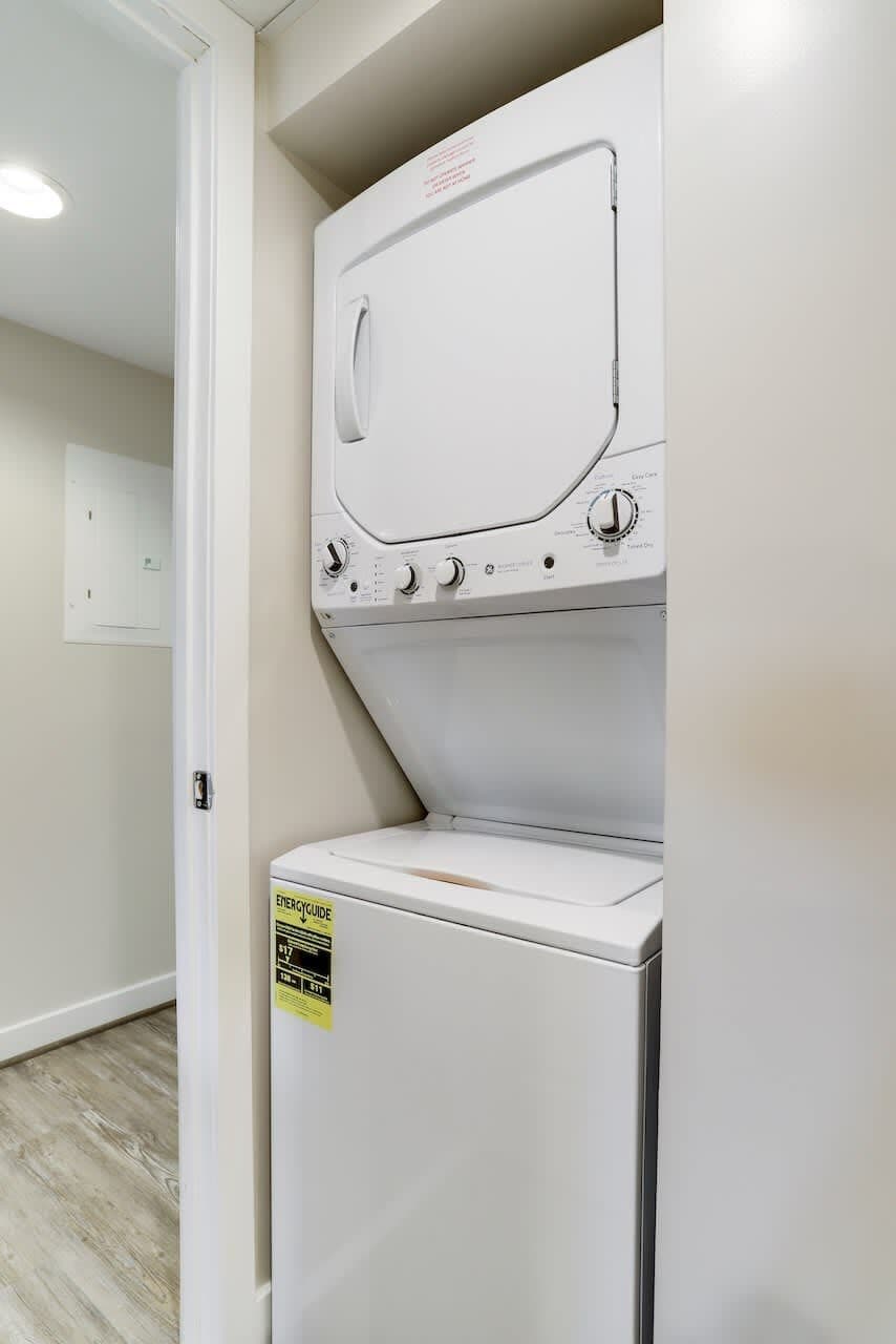 Phoenix Residence - Image 24