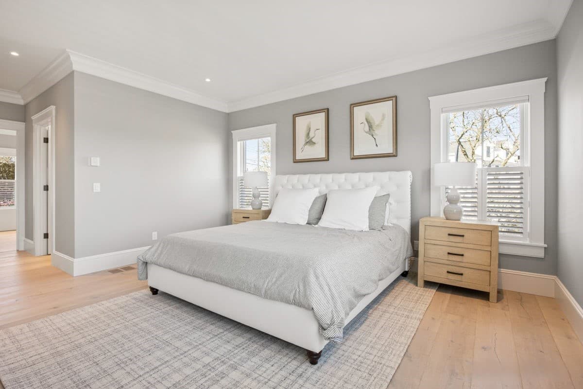 Strong Island Manse - Image 27