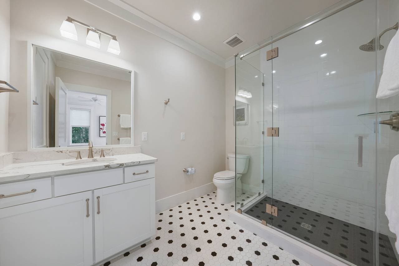 On the Lawn Villa - Image 34