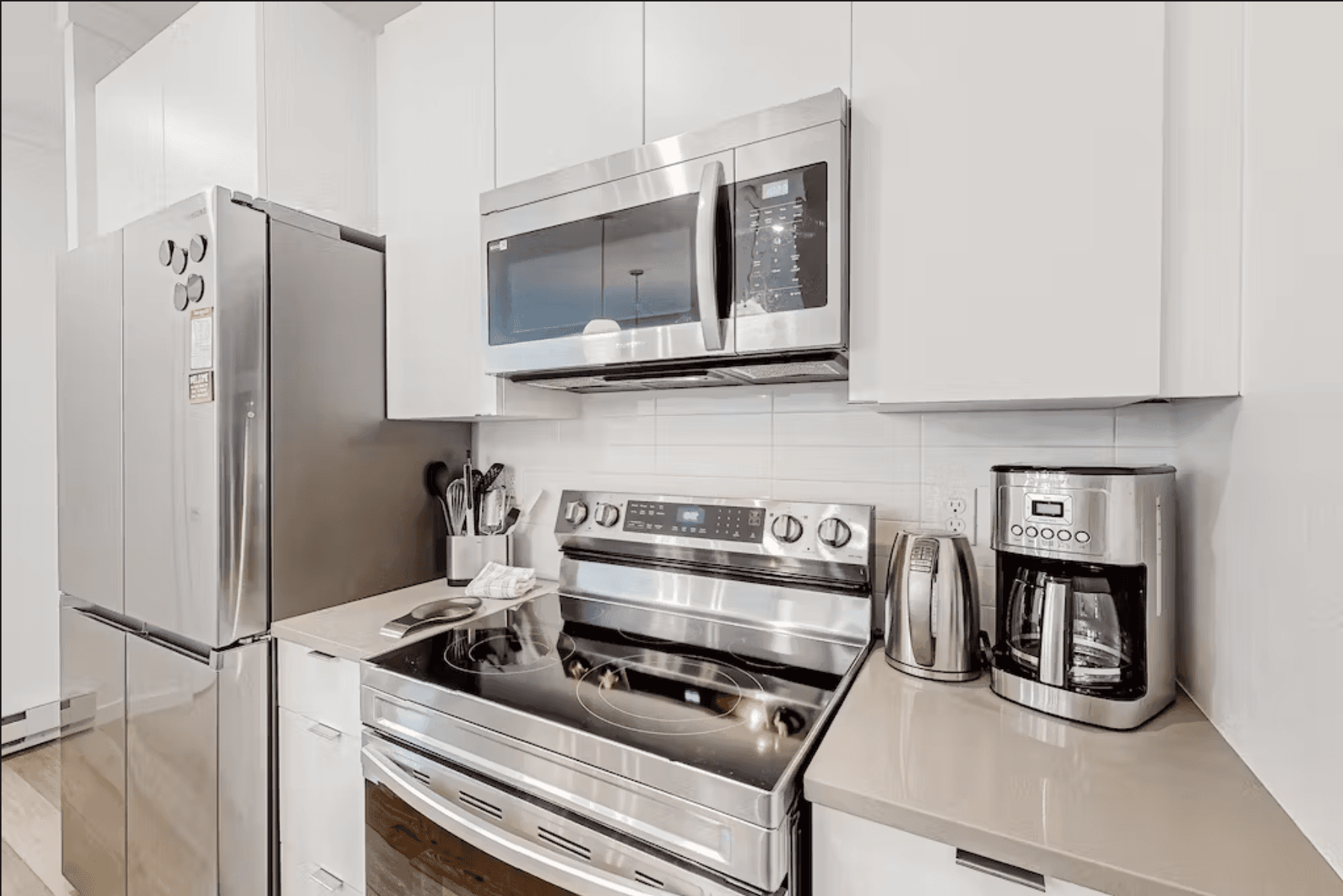 Mellow on Meadow Mile Residence - Image 8