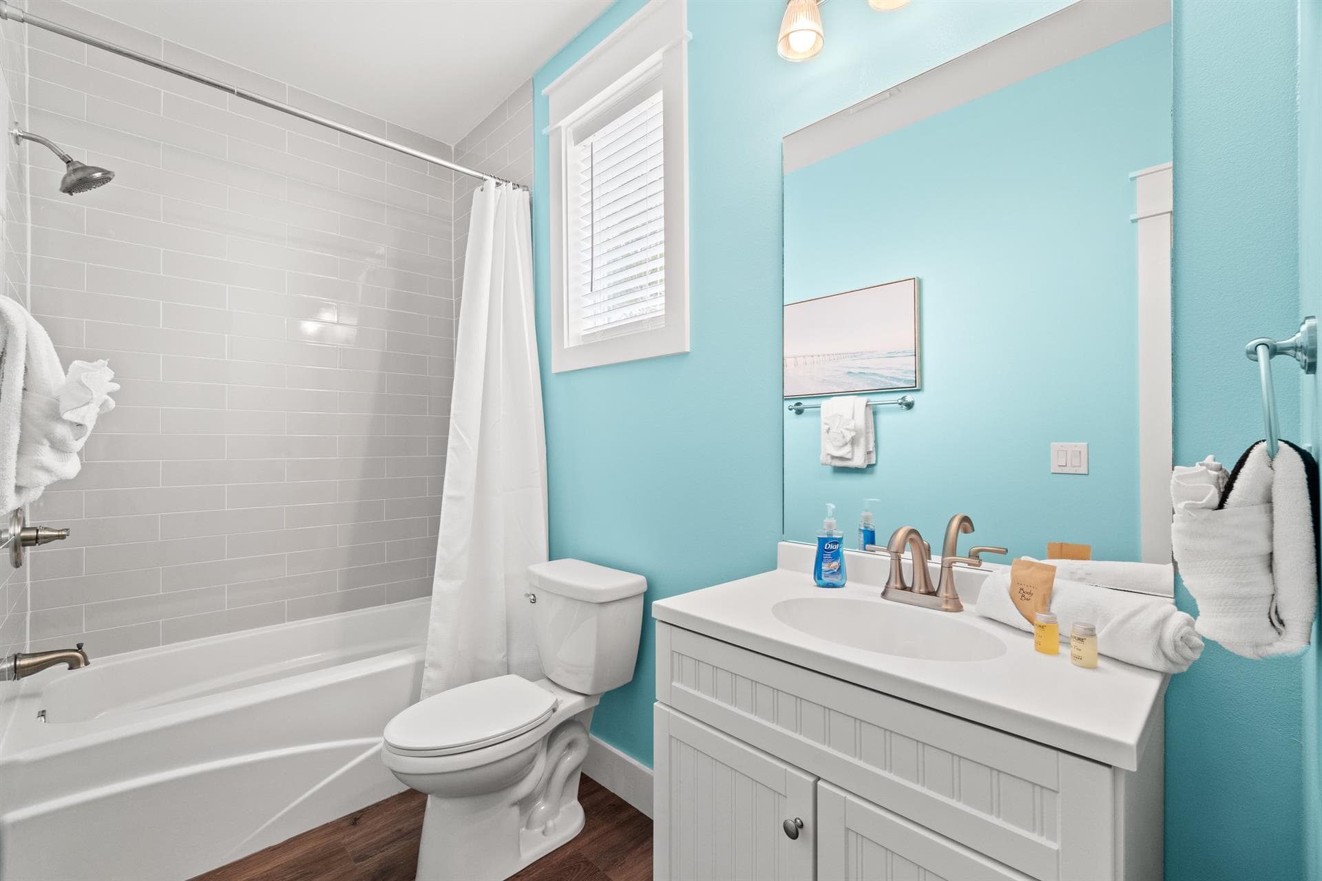 Sea Turtle Oasis - Image 34